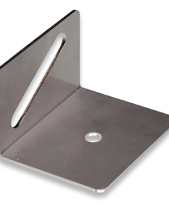 Angle bracket for plastic plate/tube feeder